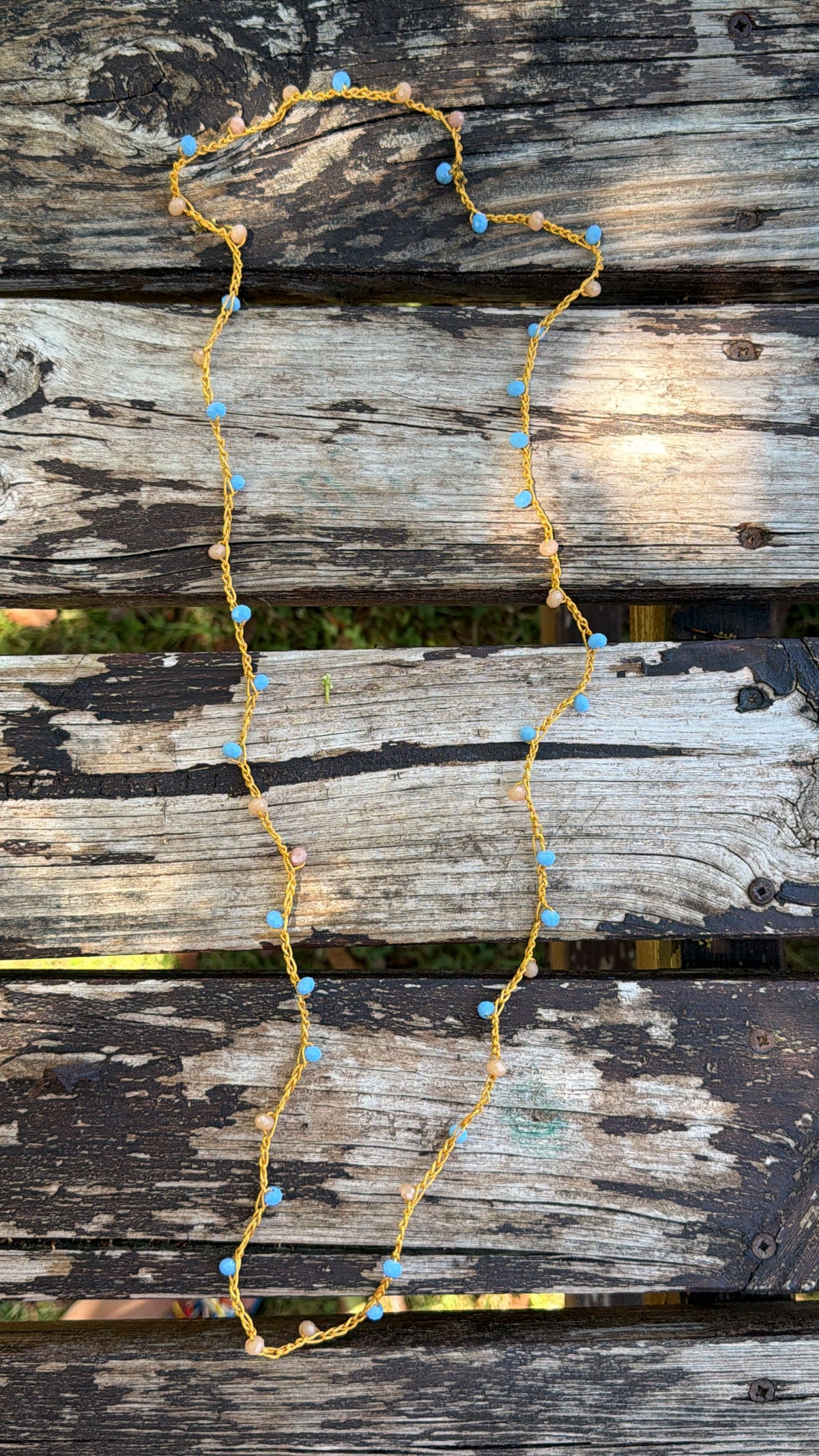 Collar croché hilo dorado