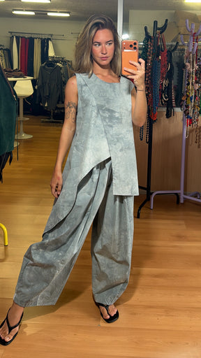Blusa sin mangas efecto pintado
