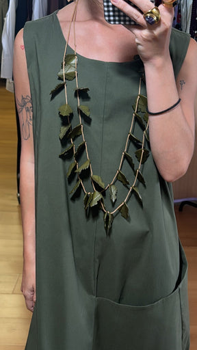 Collar hojas