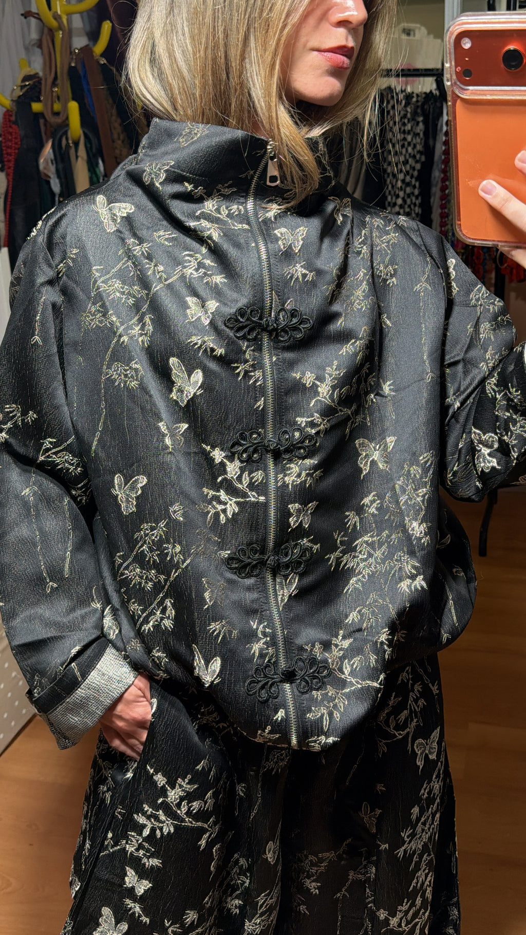 Chaqueta japonesa ajustable