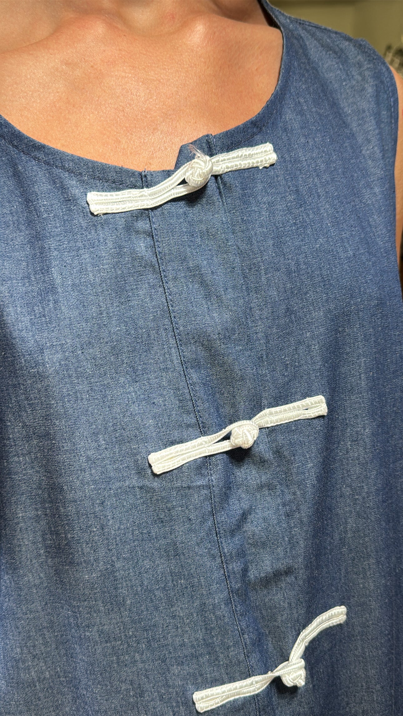 Vestido nudos vaquero