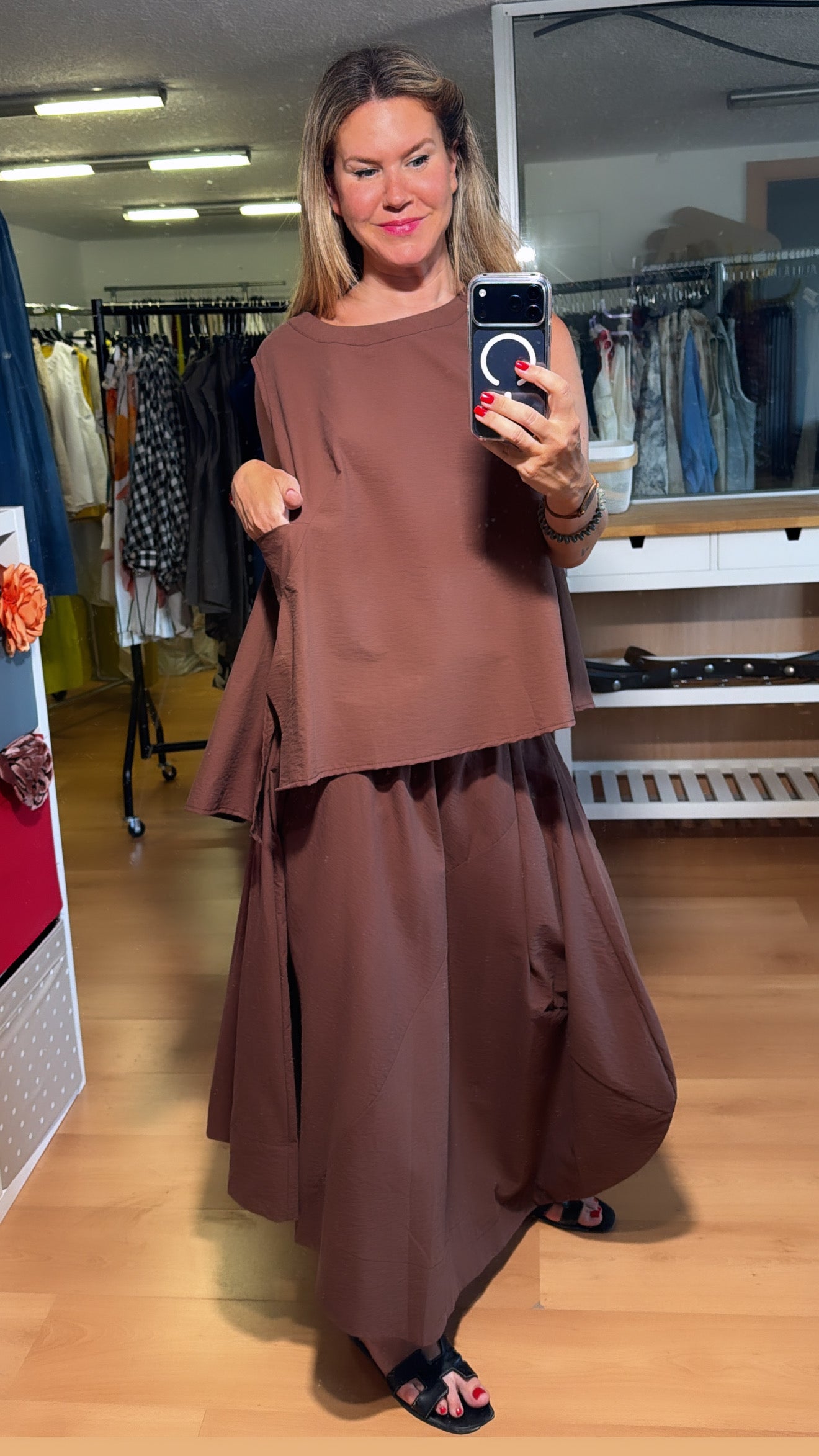 Blusa sin mangas con detalle lateral