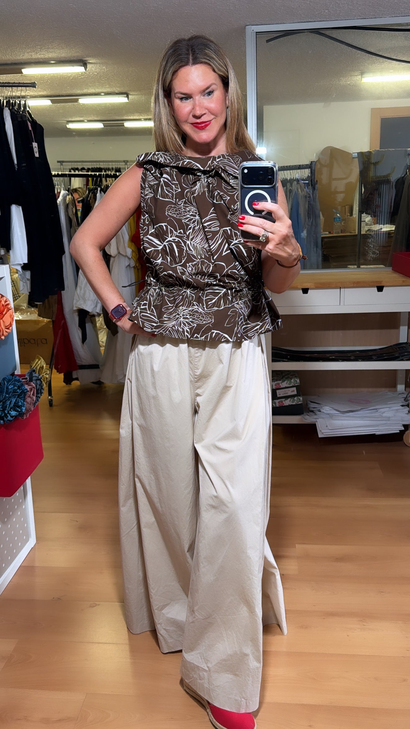 Pantalón palazzo beige