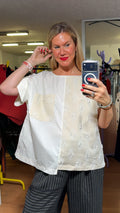 Blusa combinada con textura