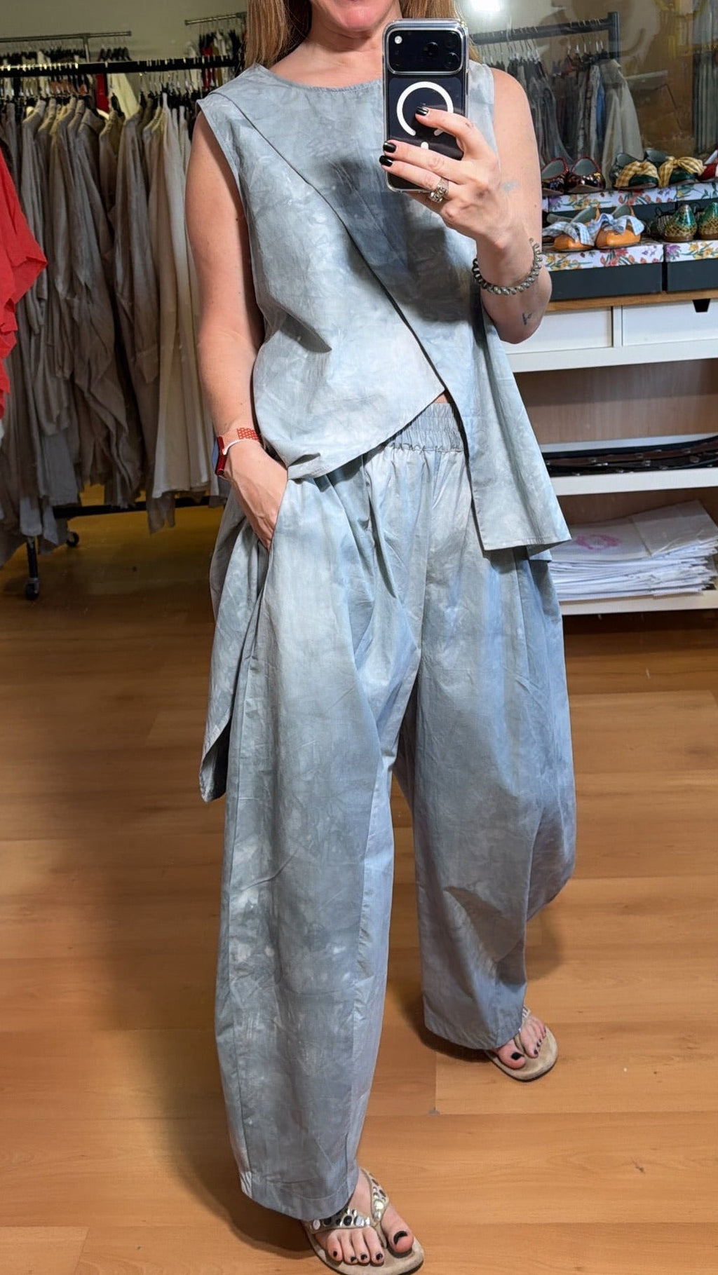 Pantalón bombacho efecto pintado