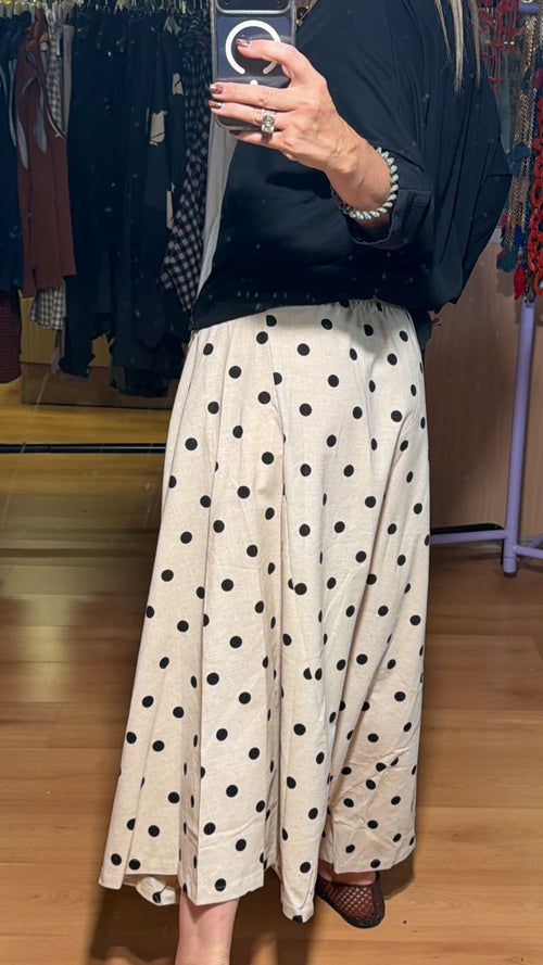 Pantalón beige con topos