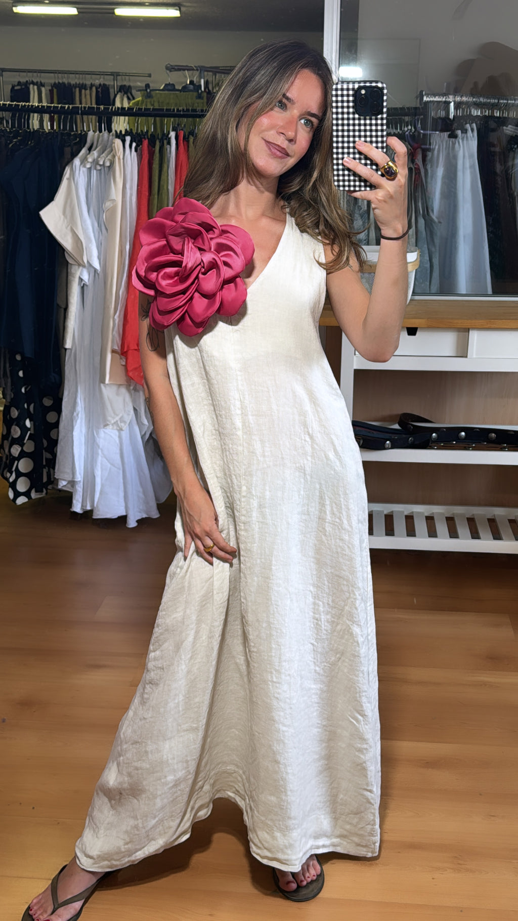 Vestido de lino cruzado en la espalda