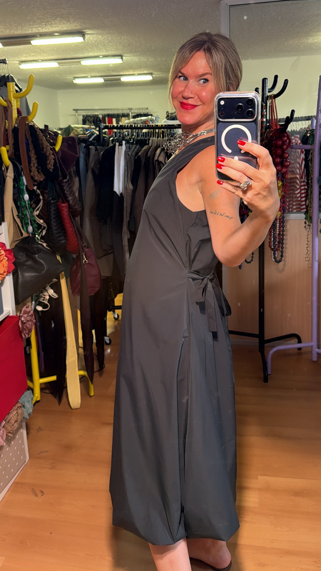 Vestido cruzado con lazo