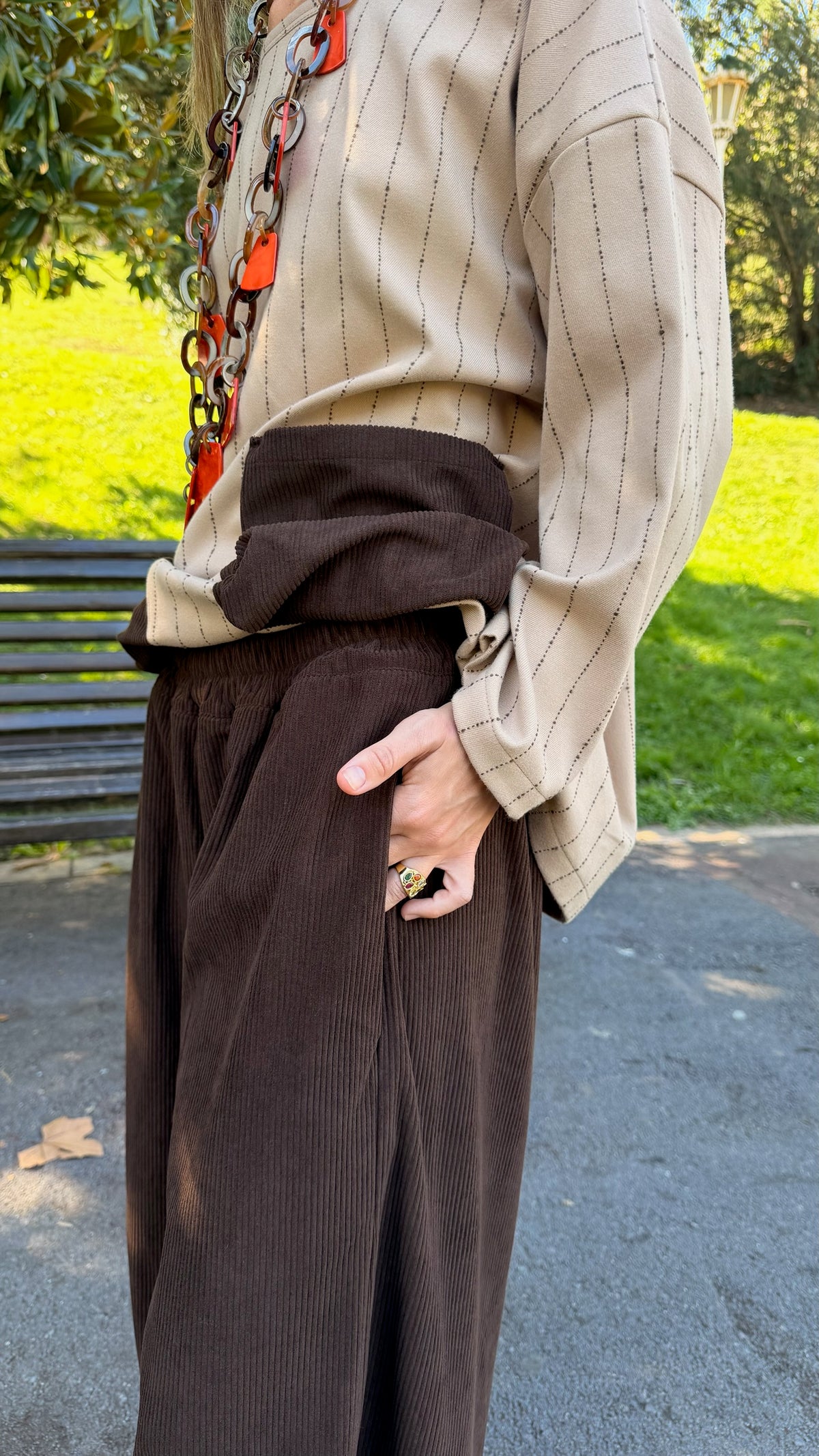 Pantalón barrel pana
