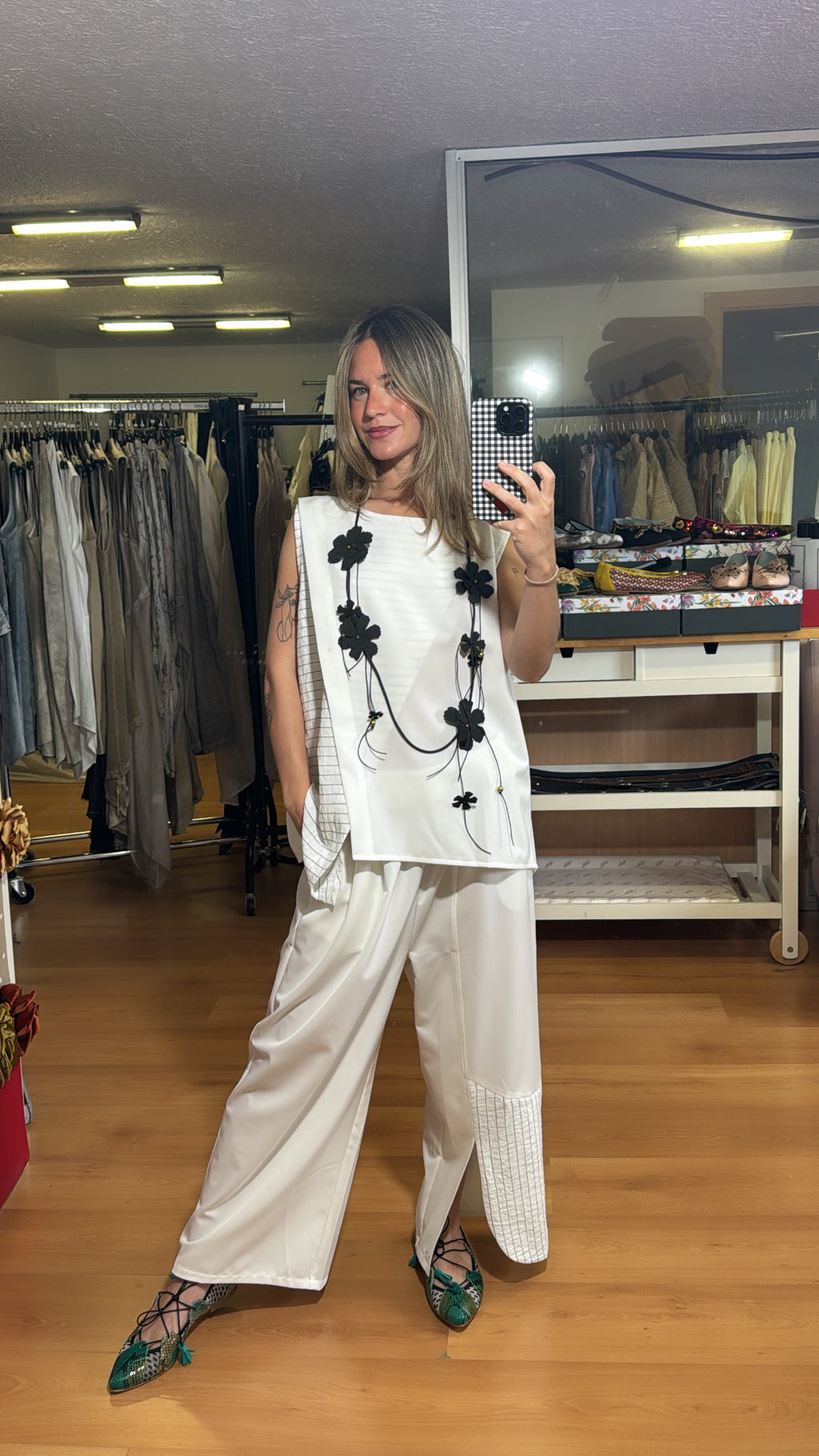 Conjunto blusa y pantalón