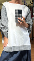 Blusa blanca y vichy