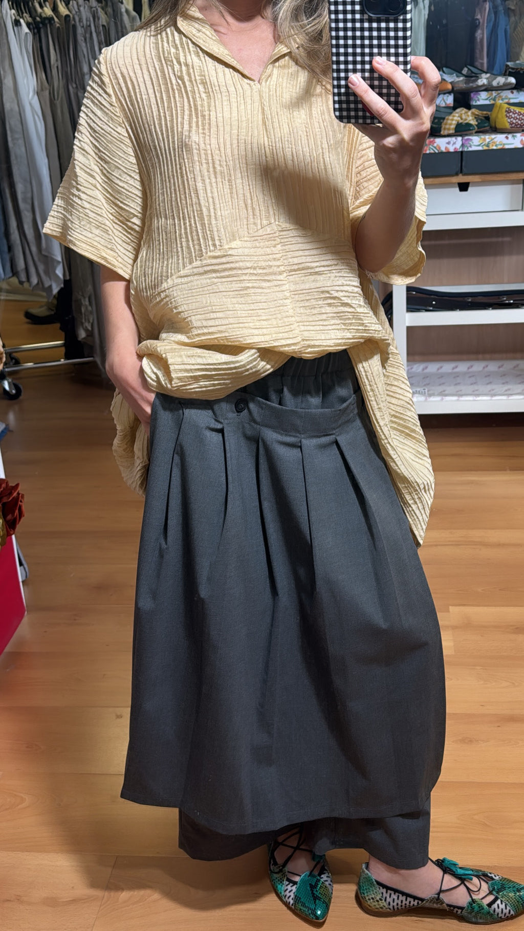 Pantalón con falda
