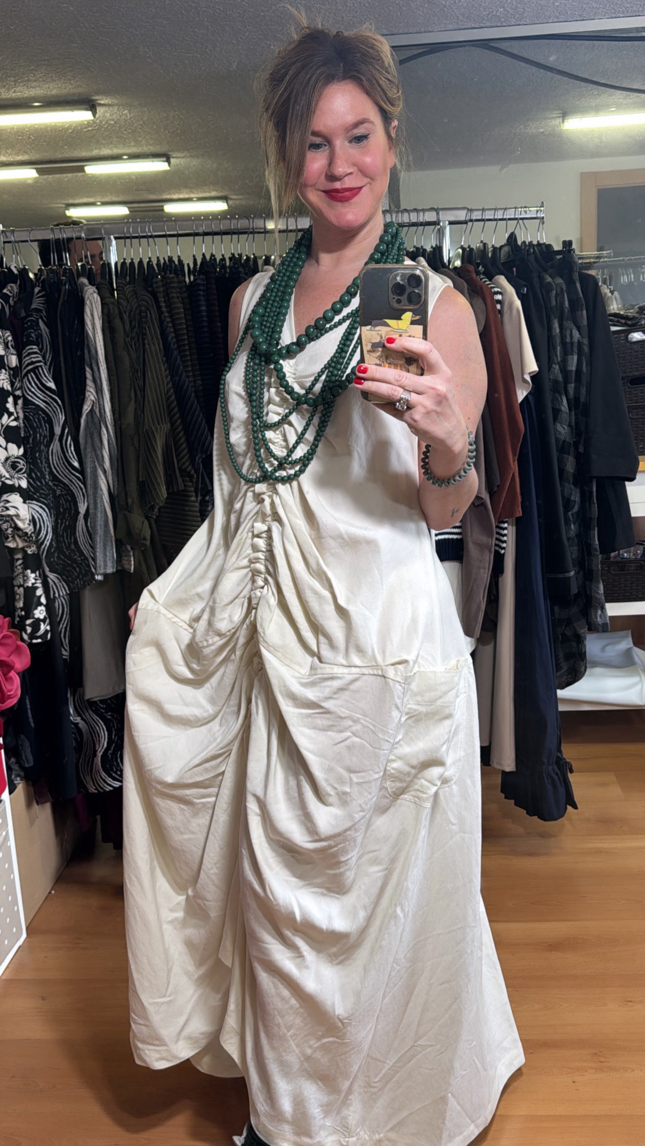 Vestido fruncido sin mangas