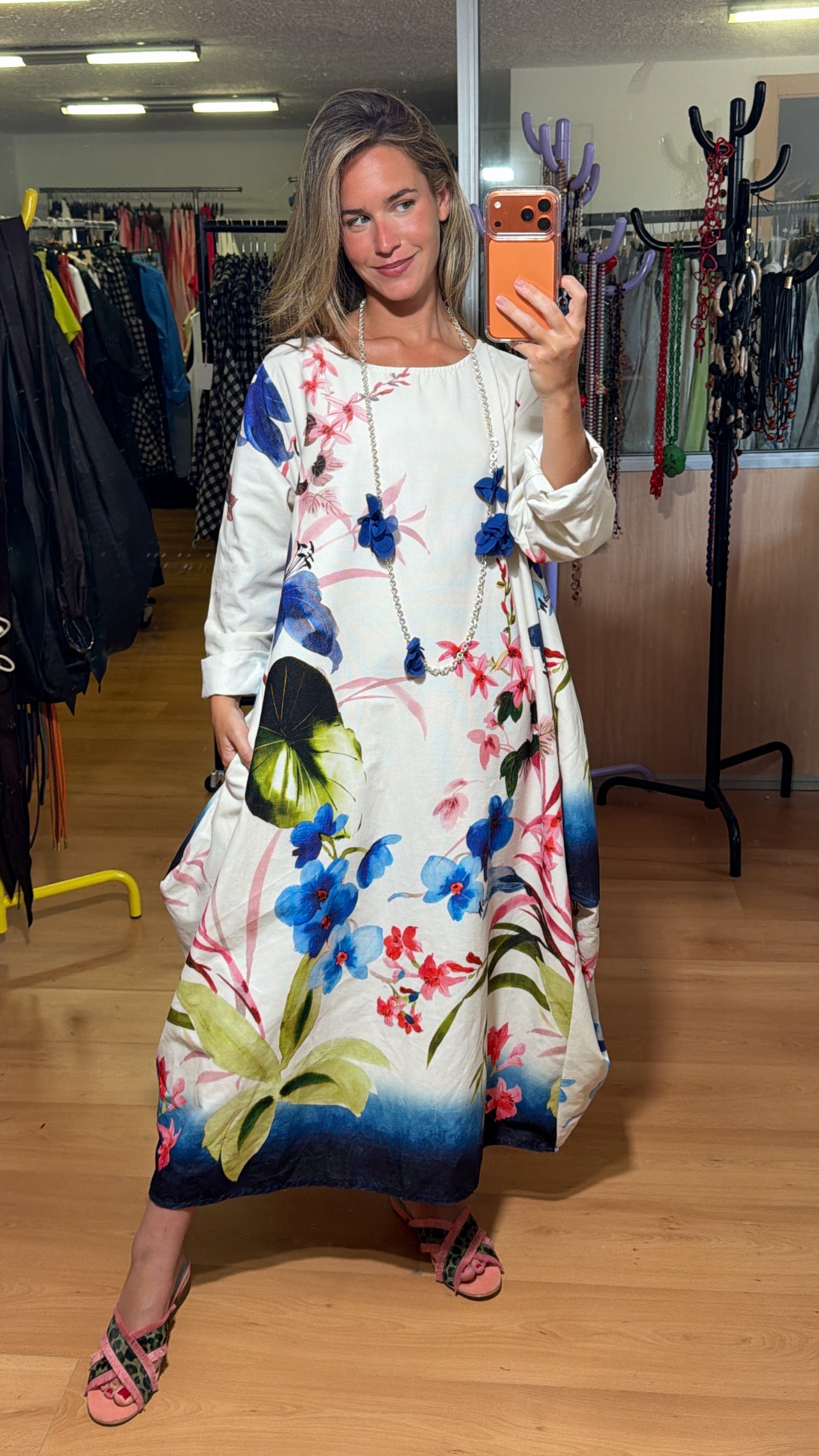 Vestido floral globo micropana