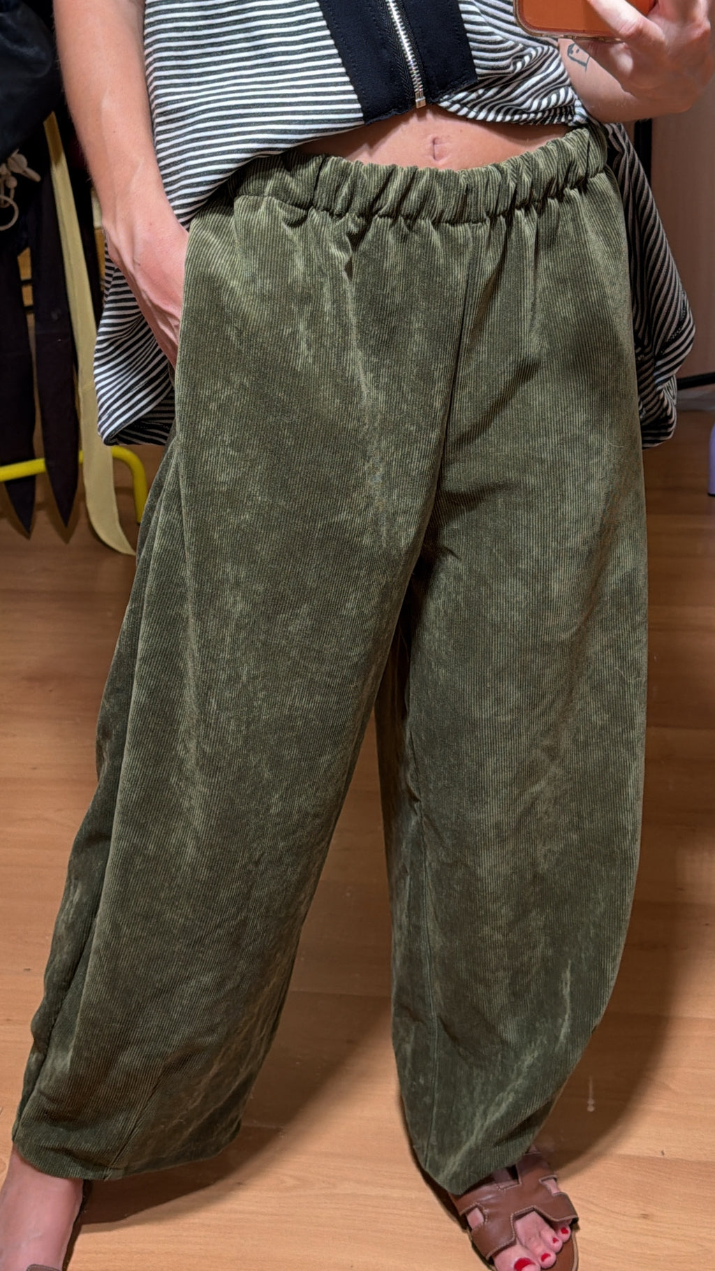 Pantalón pana barrel