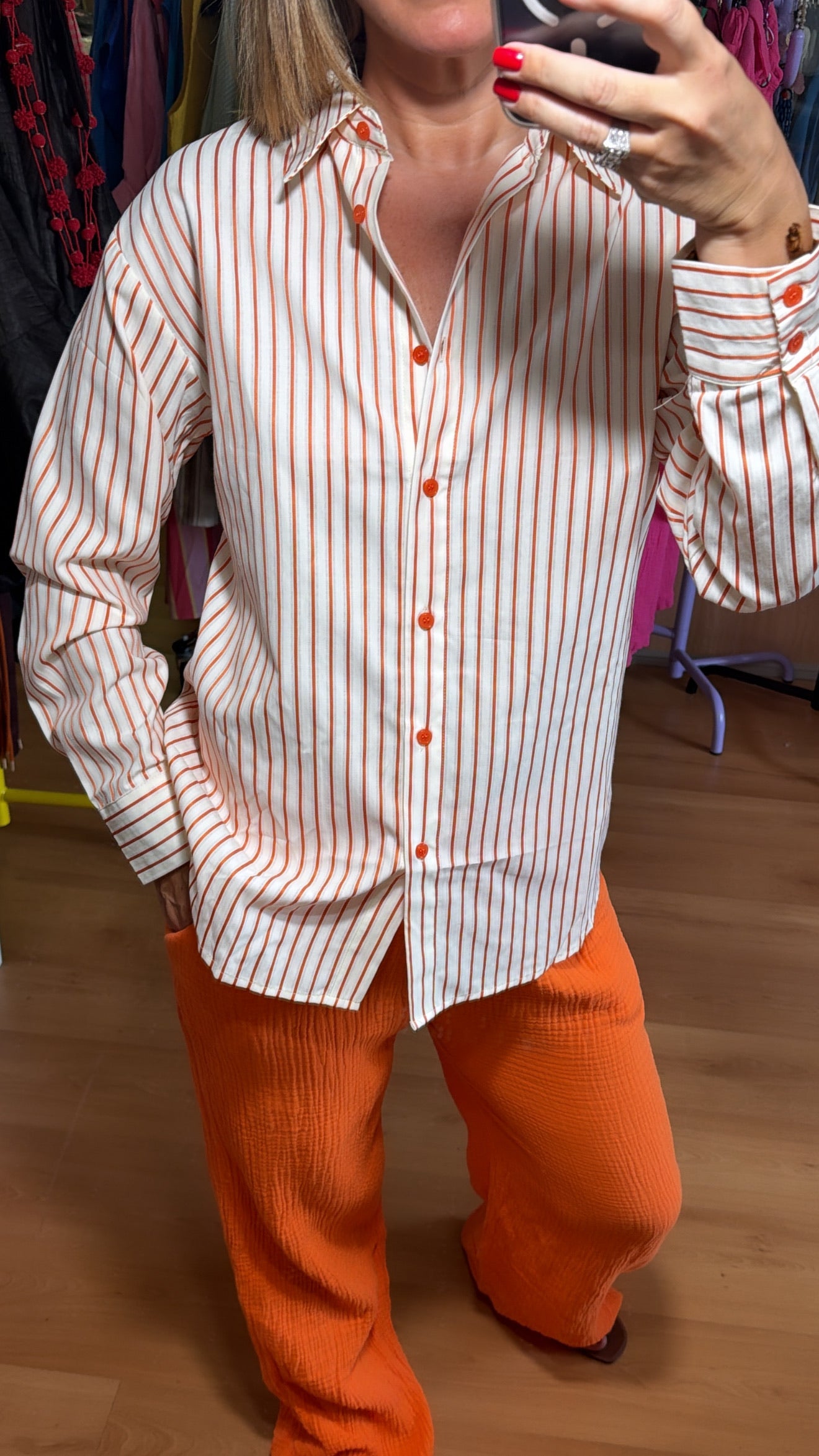 Camisa rayas botón al tono