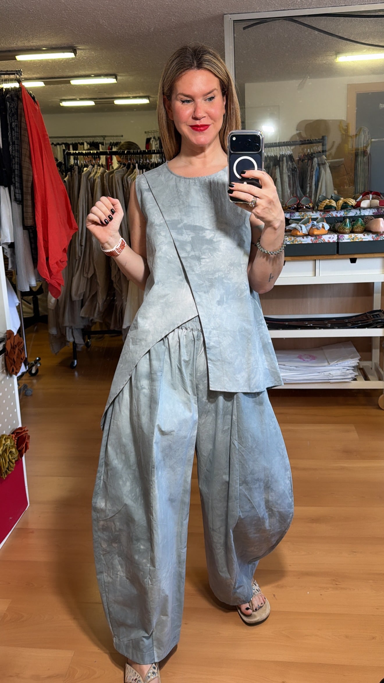 Blusa sin mangas efecto pintado