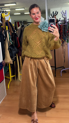 Pantalón pana estrecha