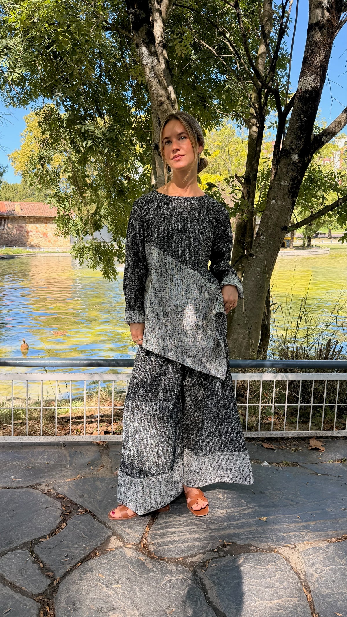 Blusa irregular jaspeada