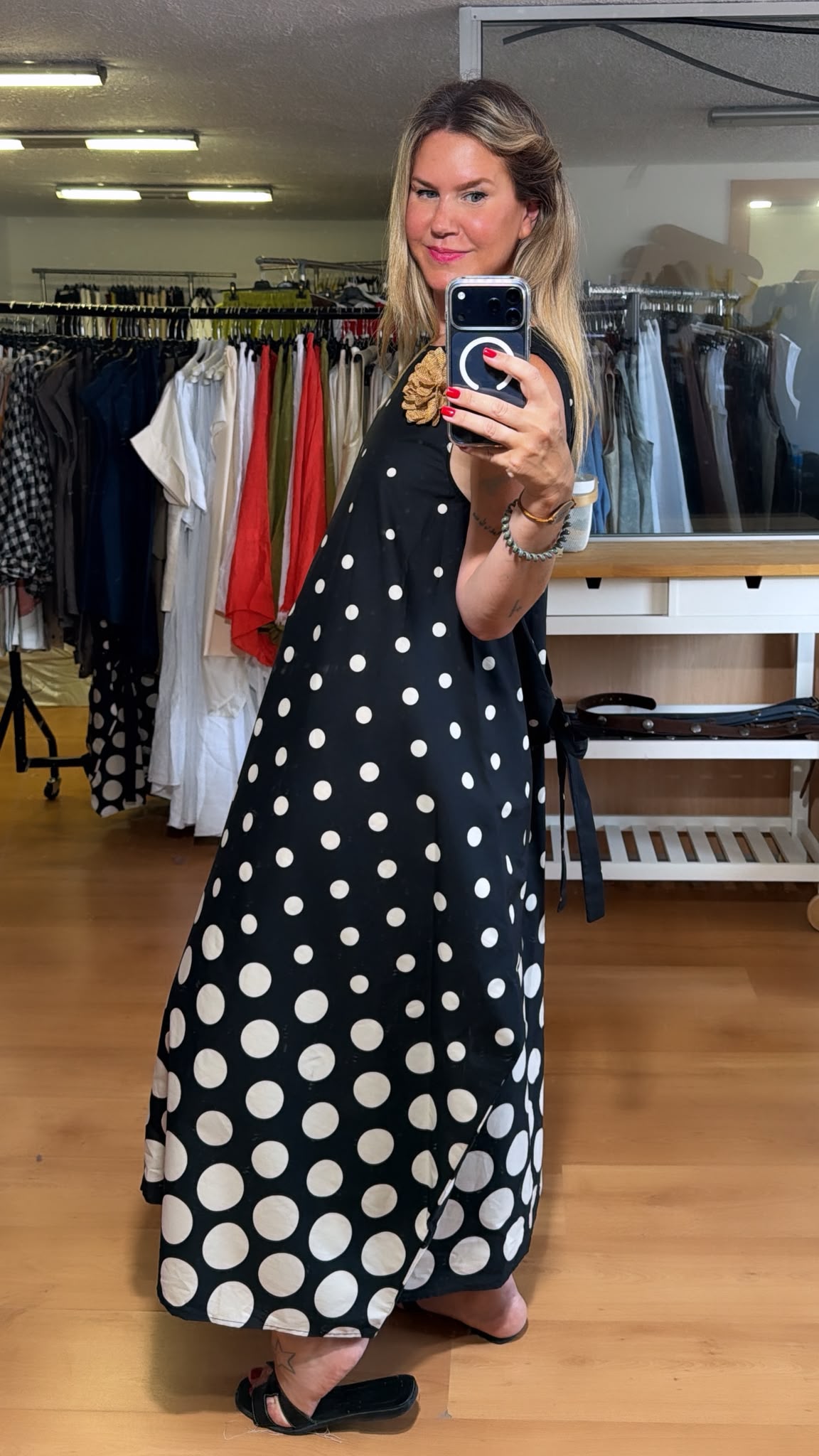 Vestido de lunares sin mangas