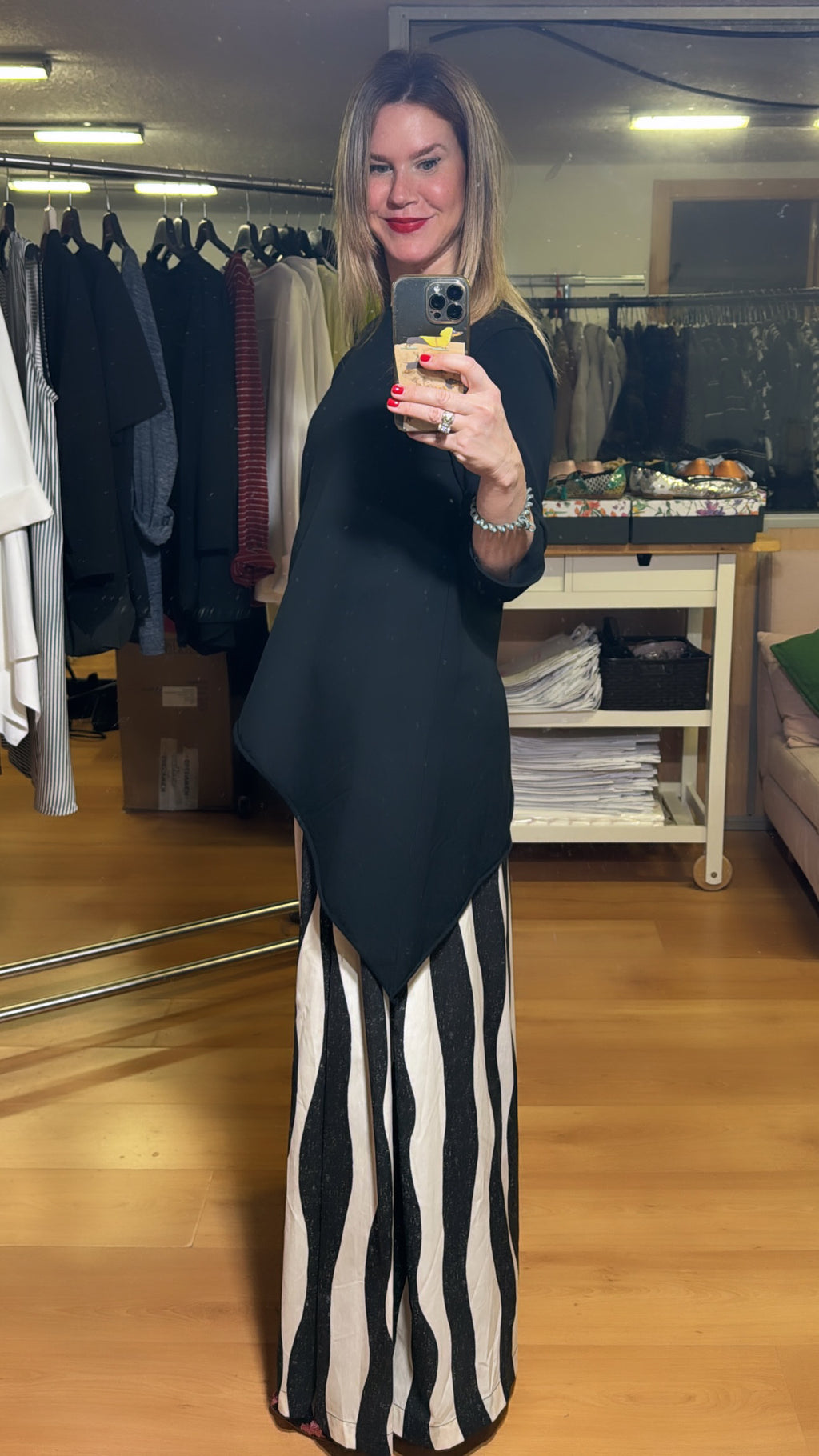 Pantalón fluido ondas negro