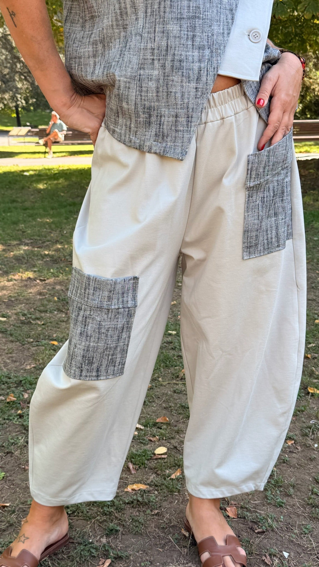 Pantalón bombacho bolsillos