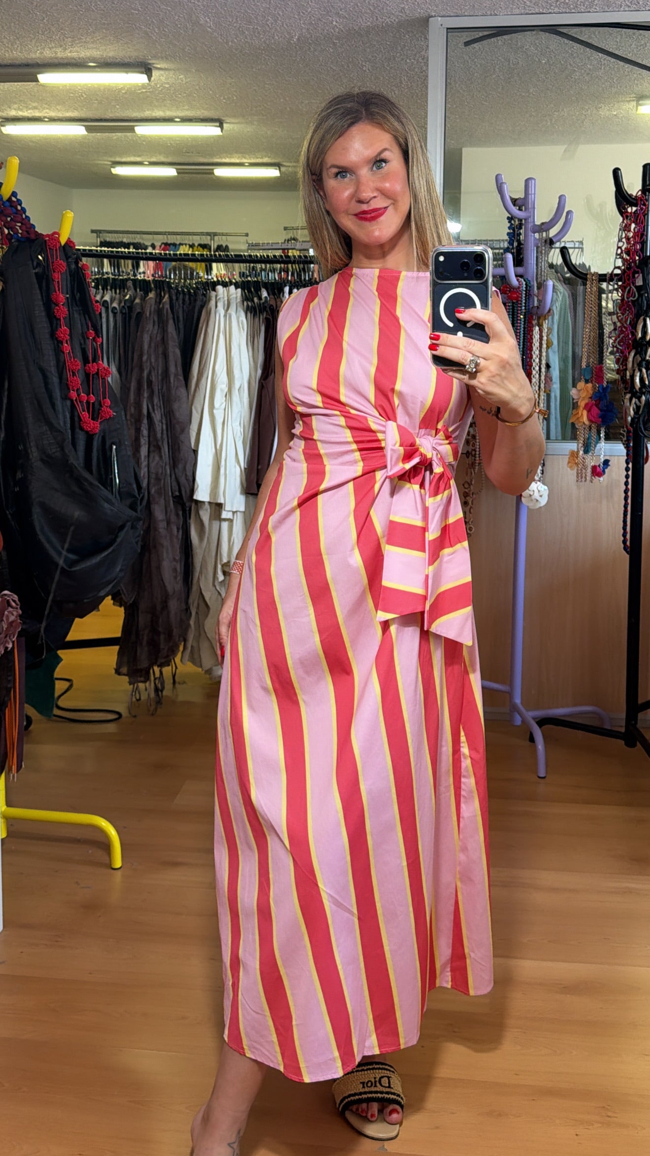 Vestido rayas y lazada lateral