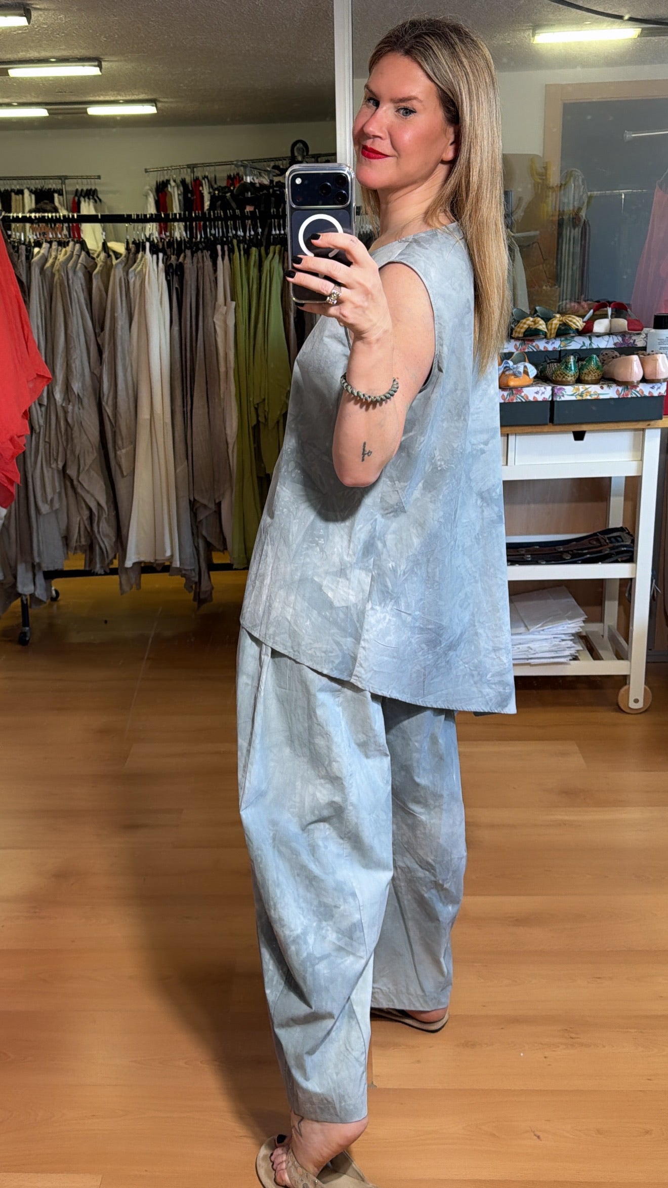 Blusa sin mangas efecto pintado