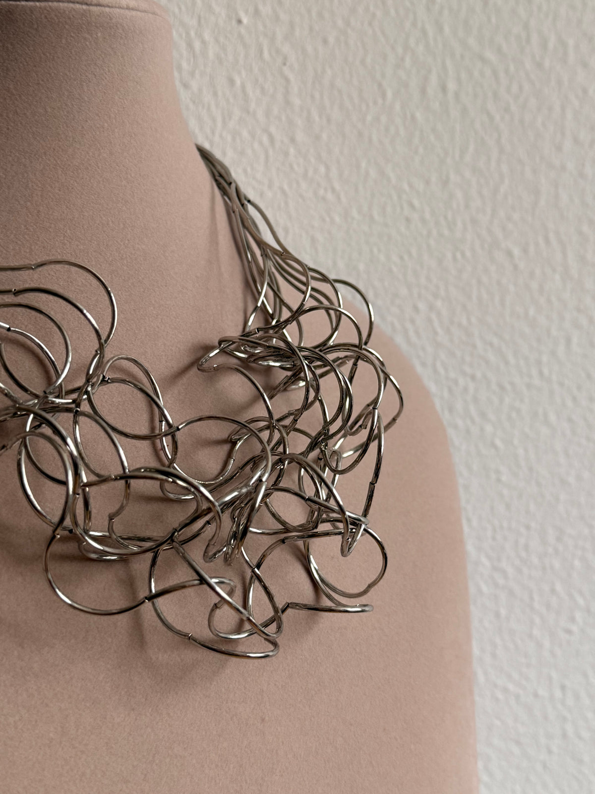 Collar griega