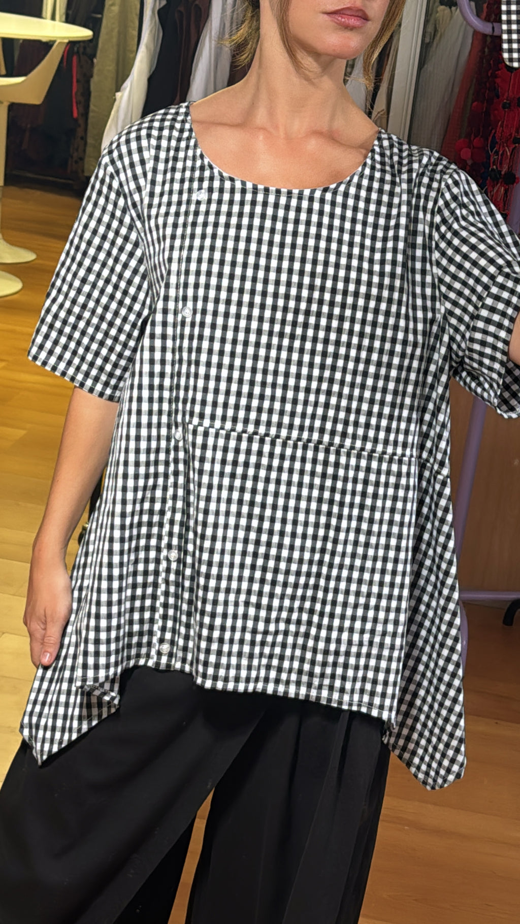 Blusa Vichy asimétrica