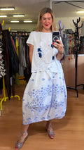 Falda globo blanca con flores