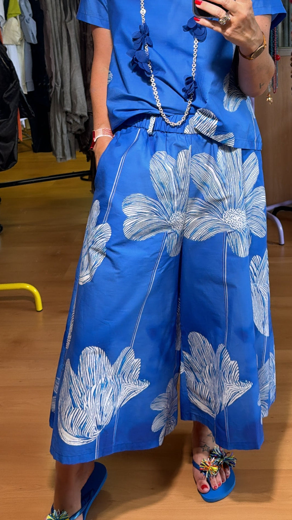 Pantalón estampado floral