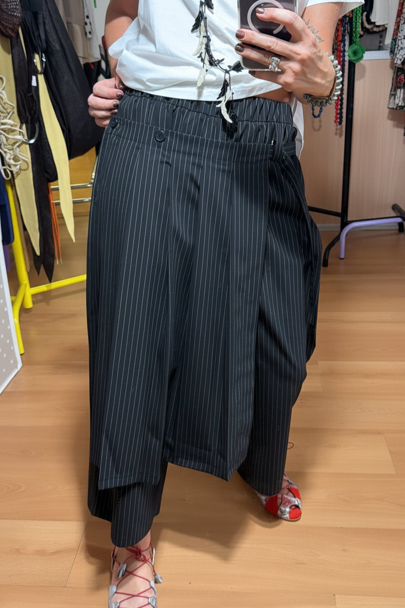 Falda pantalón raya diplomática
