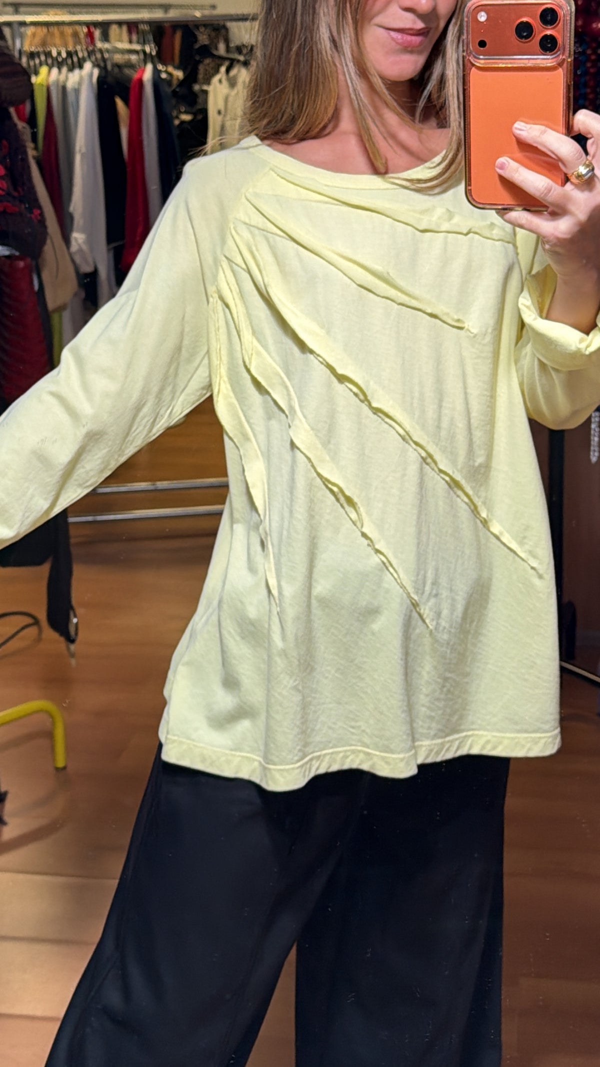 Camiseta amarilla