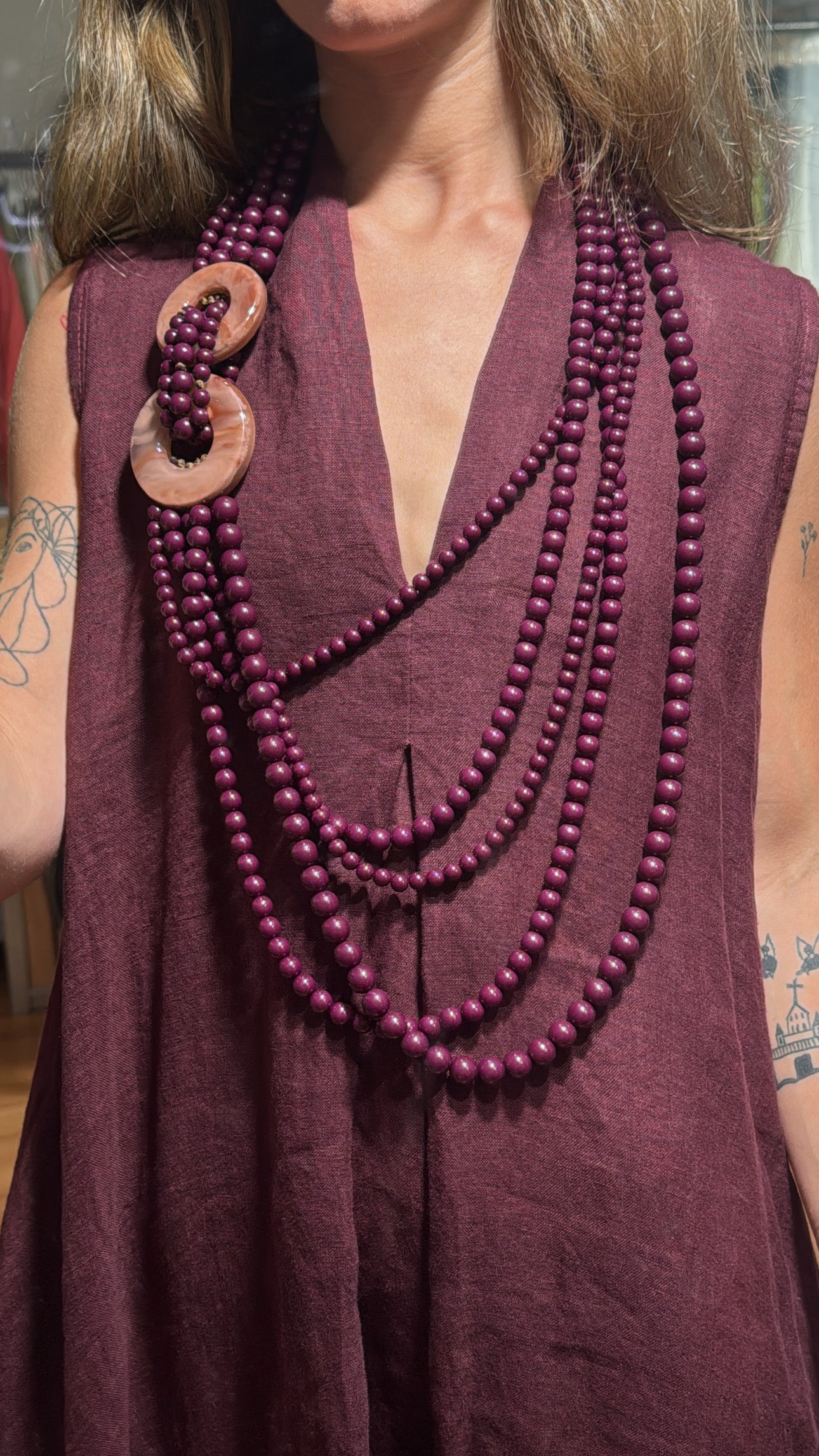 Collar multivueltas burdeos