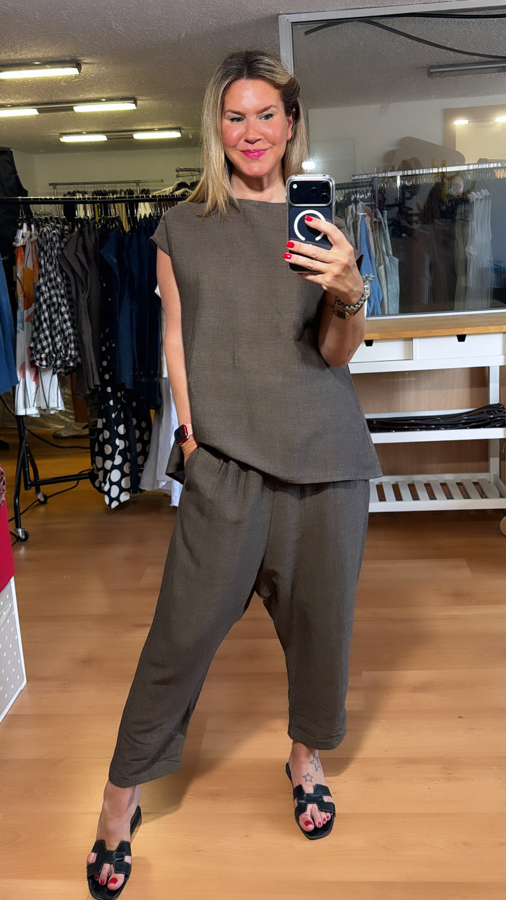 Blusa con parte trasera abierta