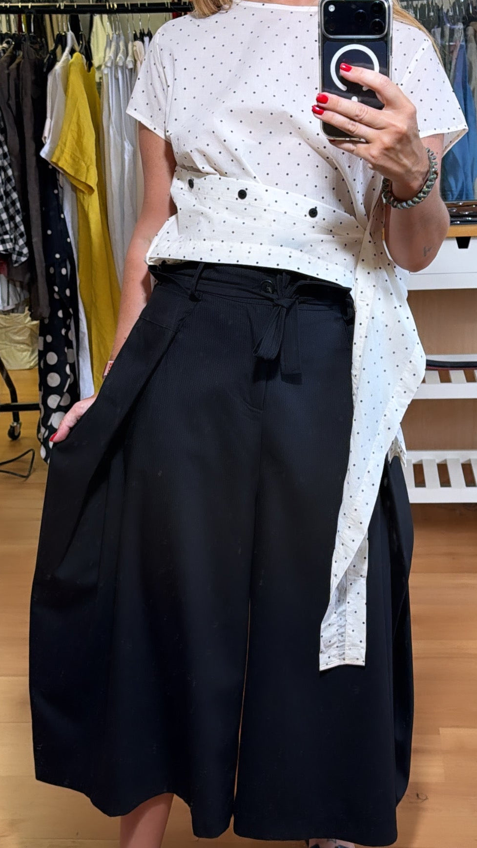 Pantalón palazzo negro lazo