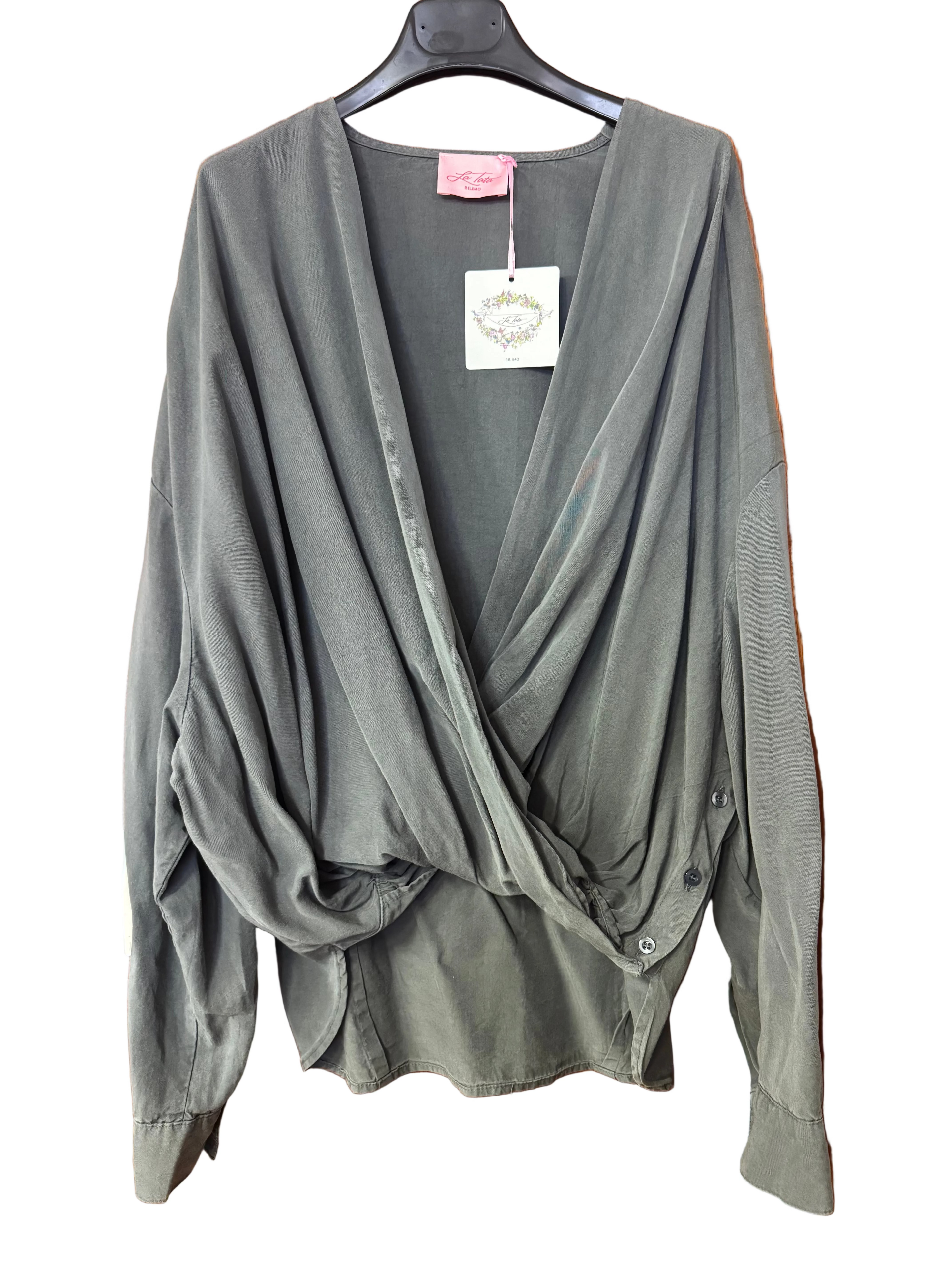 Blusa cruzada